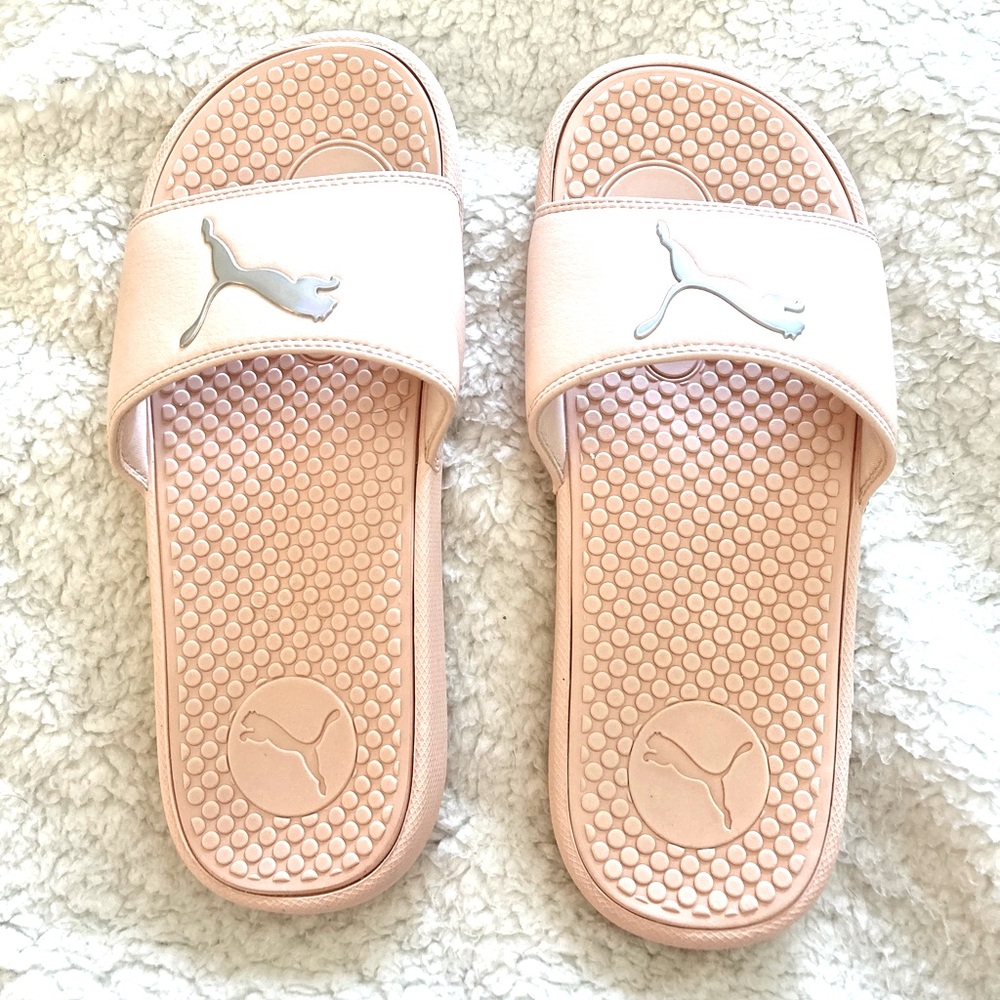 EUC PUMA pink slides women’s size 8
